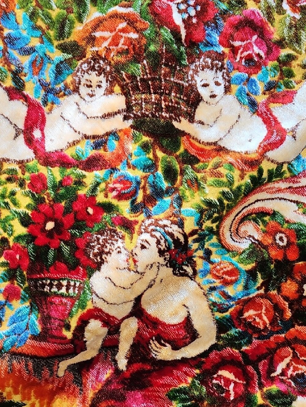 Vibrant Floral Tapestry Bedspread with Cherub Motif - Picture 2 of 9